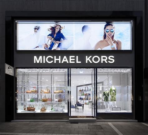 michael kors international